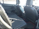 VOLKSWAGEN TIGUAN 2.0T SE/2.0T SEL 3VV2B7AX7JM204933 снимка