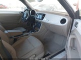 VOLKSWAGEN BEETLE 2.5L 3VW5P7AT0EM****** снимка