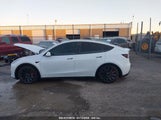 TESLA MODEL Y PERFORMANCE DUAL MOTOR ALL-WHEEL DRIVE 7SAYGDEF8NF550979 снимка