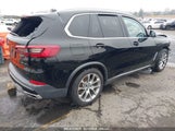BMW X5 XDRIVE40I 5UXCR6C08L9B21670 photo