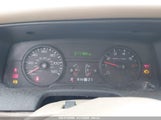 FORD CROWN VICTORIA STANDARD 2FAFP73V27X****** снимка