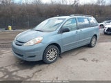 TOYOTA SIENNA LE 5TDBK23C98S****** снимка