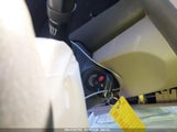 TOYOTA CAMRY LE 4T1BE46K77U025101 снимка