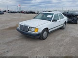 MERCEDES-BENZ 300 E WDBEA30D6KB024140 снимка