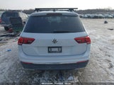 VOLKSWAGEN TIGUAN 2.0T SE/2.0T SEL 3VV3B7AX6JM019051 photo