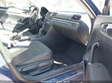 VOLKSWAGEN PASSAT 1.8T SE 1VWBT7A33GC013977 fotografie