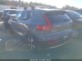 VOLVO XC40 T5 MOMENTUM YV4162UK6L2172887 photo