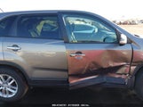 KIA SORENTO LX 5XYKT3A68FG625737 снимка