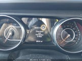JEEP WRANGLER UNLIMITED SAHARA 4X4 1C4HJXEG2JW316271 photo
