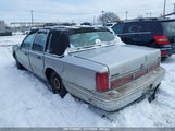 LINCOLN TOWN CAR EXECUTIVE 1LNLM81W9TY****** снимка
