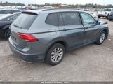 VOLKSWAGEN TIGUAN 2.0T S 3VV1B7AX3KM047494 снимка