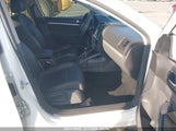 VOLKSWAGEN JETTA 3VWGG71K47M****** снимка