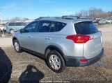 TOYOTA RAV4 LE JTMZFREV8D5000867 снимка
