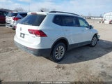 VOLKSWAGEN TIGUAN 2.0T SE/2.0T SEL/2.0T SEL R-LINE/2.0T SEL R-LINE BLACK 3VV2B7AX1KM194398 photo