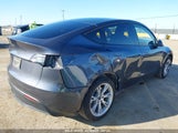 TESLA MODEL Y AWD/LONG RANGE DUAL MOTOR ALL-WHEEL DRIVE 7SAYGAEE5PF964083 fotografie