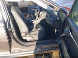 TOYOTA CAMRY SE 4T1B11HK8KU248618 photo