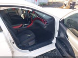 TOYOTA CAMRY LE 4T1B11HKXKU754936 снимка