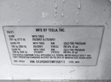 TESLA MODEL Y PERFORMANCE DUAL MOTOR ALL-WHEEL DRIVE 5YJYGDEF2MF258711 fotografie