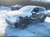 VOLKSWAGEN TIGUAN 2.0T SE/2.0T SE R-LINE BLACK/2.0T SEL 3VV2B7AX2LM168880 photo