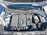 VOLKSWAGEN PASSAT 2.5L S 1VWAP7A35EC052552 снимка