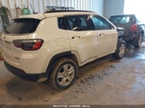 JEEP COMPASS LATITUDE 4X4 3C4NJDBB9NT152152 снимка