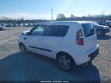 KIA SOUL + KNDJT2A21A7051958 снимка