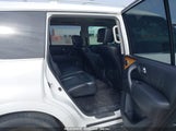 INFINITI QX56 8-PASSENGER JN8AZ2ND3C9****** снимка