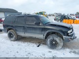 CHEVROLET BLAZER LS 1GNDT13W9YK****** снимка