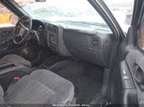 CHEVROLET BLAZER LS 1GNDT13W9YK****** снимка