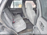 CHEVROLET BLAZER LS 1GNDT13W9YK****** снимка