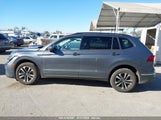 VOLKSWAGEN TIGUAN 2.0T S 3VV1B7AX9NM055507 photo