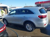 KIA SORENTO 2.4L LX 5XYPG4A30KG576727 fotografie