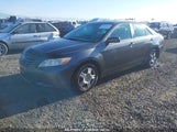 TOYOTA CAMRY LE 4T1BE46K18U749674 снимка
