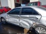 TOYOTA CAMRY LE 4T4BF1FK4DR334991 снимка