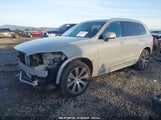 VOLVO XC90 RECHARGE PLUG-IN HYBRID T8 PLUS BRIGHT THEME 7-SEATER YV4H60CE7R1236724 fotografie