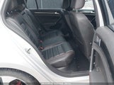 VOLKSWAGEN GOLF GTI 2.0T SE 4-DOOR 3VW5T7AU9FM****** fotografie