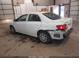 TOYOTA COROLLA LE 2T1BU40E49C154052 снимка
