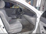 TOYOTA CAMRY LE 4T1BF3EK1BU688214 fotografie