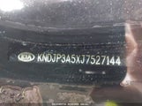 KIA SOUL + KNDJP3A5XJ7527144 снимка