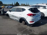 HYUNDAI TUCSON SE KM8J23A47HU559238 снимка