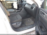 VOLKSWAGEN ATLAS 3.6L V6 S 1V2GR2CA9JC****** photo