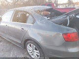 VOLKSWAGEN JETTA GLI 3VW467AJ5DM****** снимка