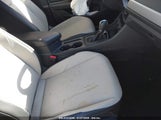 VOLKSWAGEN JETTA 1.4T R-LINE/1.4T S/1.4T SE 3VWC57BU7KM061012 снимка