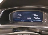VOLKSWAGEN TIGUAN 2.0T SEL PREMIUM R-LINE 3VV4B7AX5LM145862 снимка