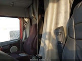 VOLVO VN VNL 4V4NC9GH77N469133 снимка