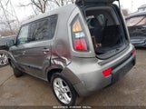 KIA SOUL + KNDJT2A29B7308561 снимка