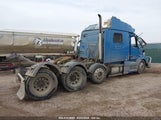 VOLVO VN VNL 4V4NC9EHXFN926695 снимка