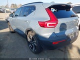 VOLVO XC40 B5 ULTIMATE DARK THEME YV4L12UX3P2939166 photo