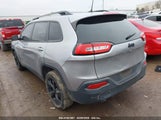 JEEP CHEROKEE LATITUDE FWD 1C4PJLCB3JD518768 fotografie
