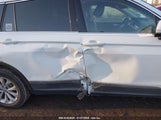 VOLKSWAGEN TIGUAN 2.0T SE/2.0T SEL 3VV2B7AXXJM139379 fotografie